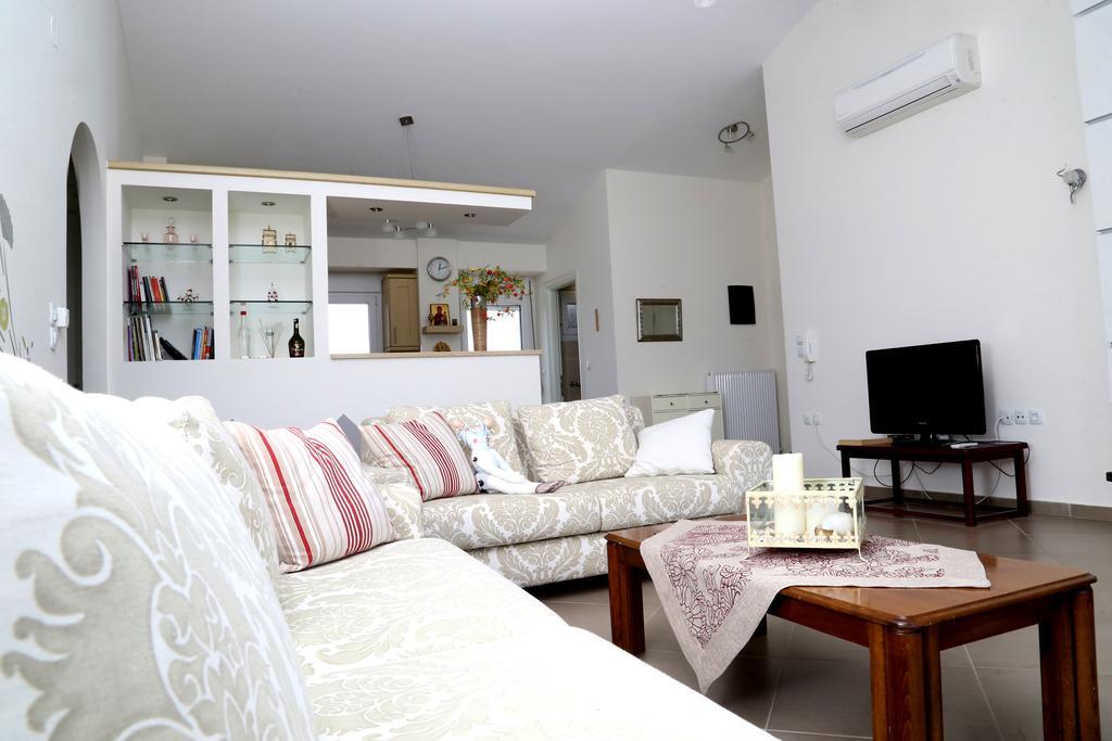 Konstantinos Luxury Apartment Keramoti  Exteriör bild